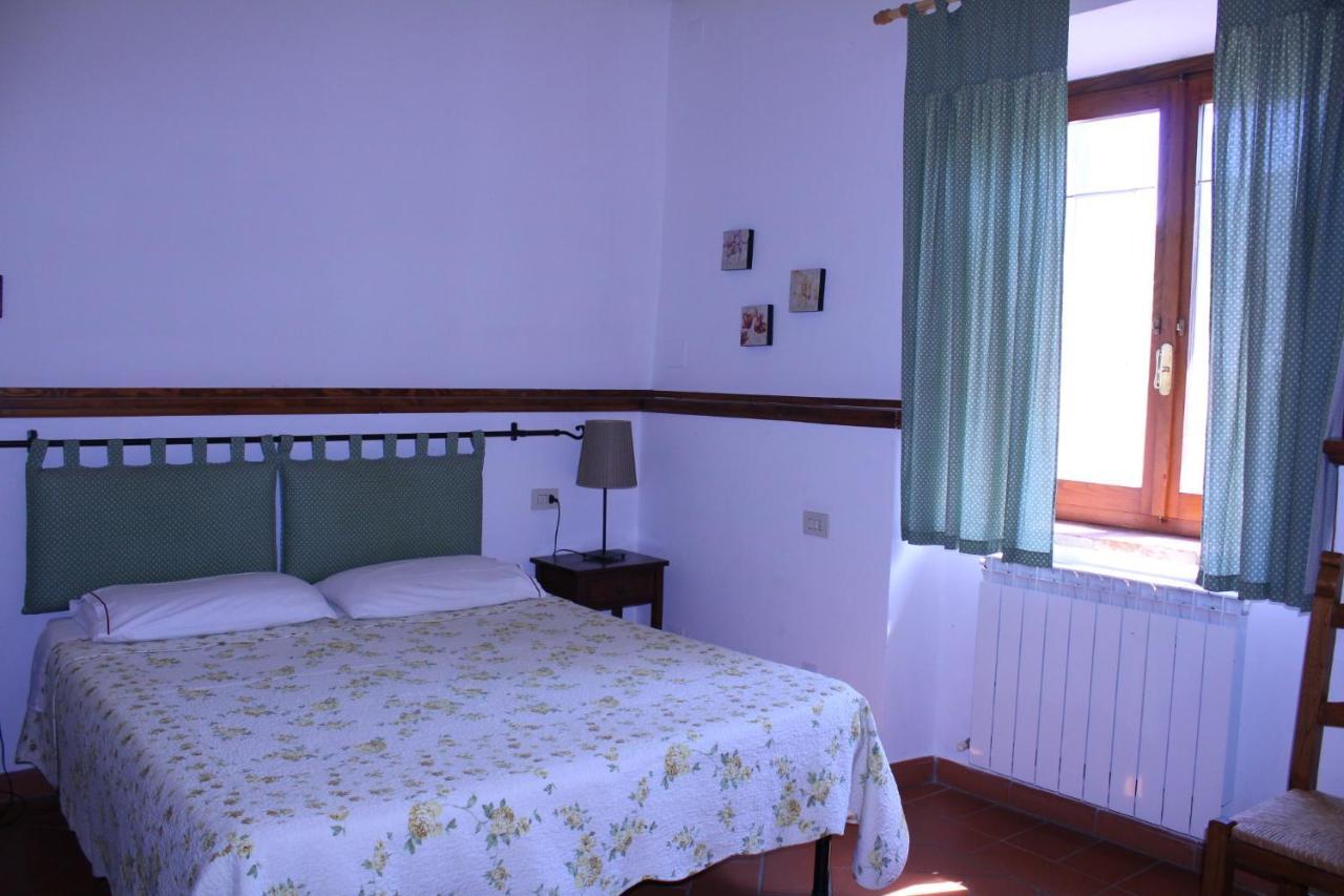 Il Casolare Bed & Breakfast Penna Bagian luar foto